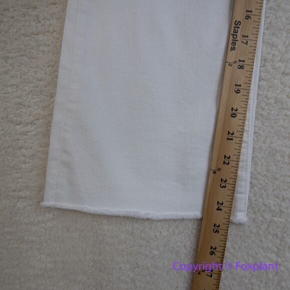 New! Madewell Cali Demi-Boot Jeans in Pure White: Raw-Hem Edition, 30 - Picture 6 of 15